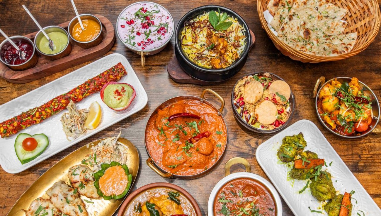 بحریہ ٹاؤن کراچی کے ٹاپ 10 ریسٹورینٹس – 2025 کے بہترین کھانے کے مقامات