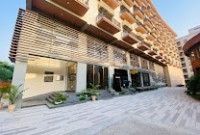 Holidazzle Serviced Apartments & Suites