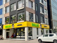 1 Dollar Store in Bahria Town, Lahore